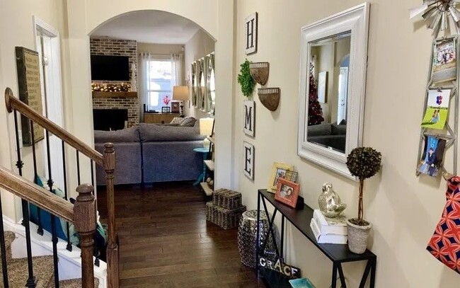 Photo - 3393 Castleberry Village Cir