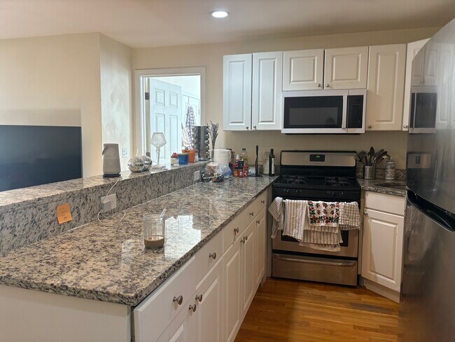 Photo - 60 Egmont St