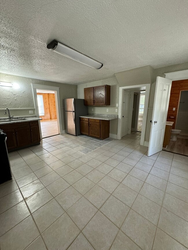 Photo - 511 E Jefferson Ave Unit A