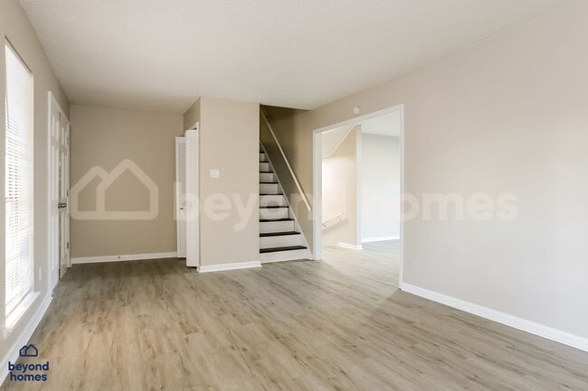 Photo - Your Dream Family House with 4 Bed and 2 Full Bath is Ready for Move-In!