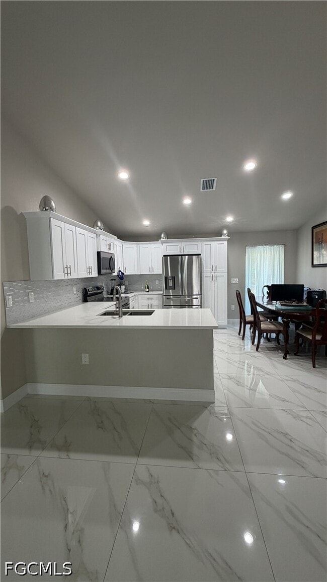 Photo - 3914 9th St W