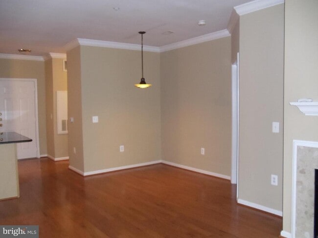 Photo - 9480 Virginia Center Blvd Unidad 320