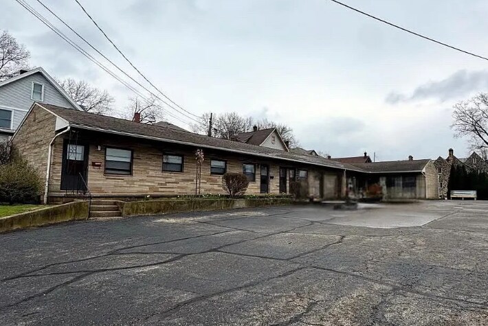 Photo - 575 N Walnut St Unit B