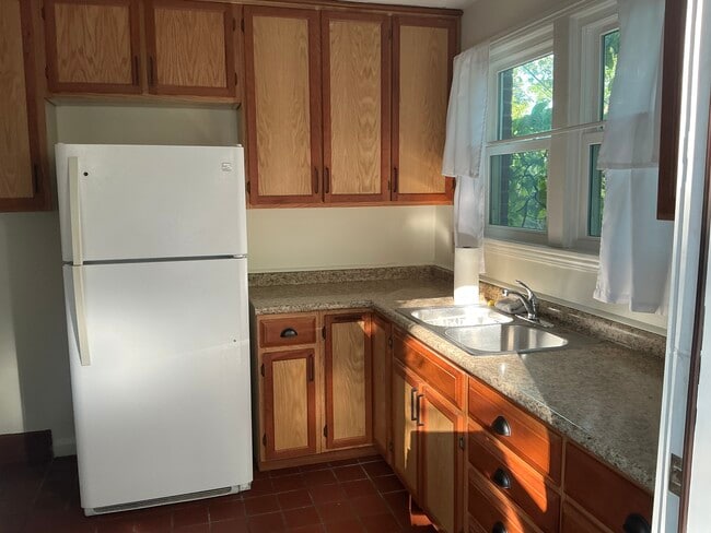 Photo - 722 Forest Dr