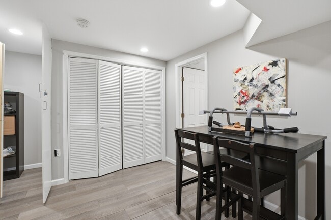 Photo - 9244 Limestone Pl