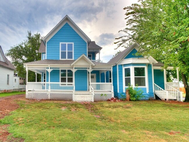 Building Photo - Beautiful 3 bedroom home in Guthrie with n...
