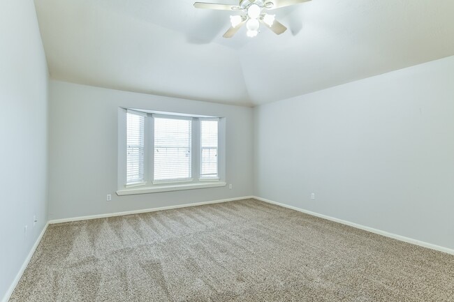 Photo - 25222 Barmby Dr