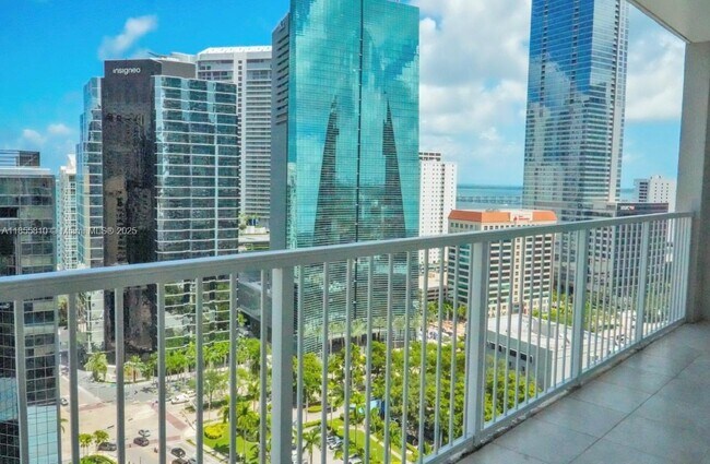 Building Photo - 1250 S Miami Ave Unit 2310 Rental