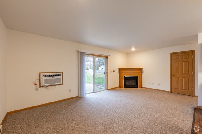 2BR, 1BA - 950SF - Living Room