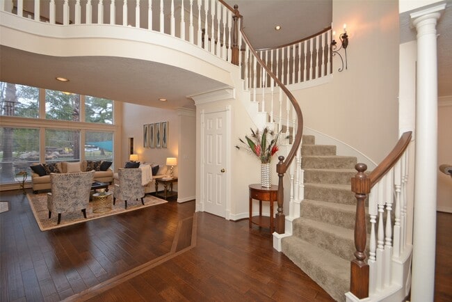 Photo - 70 N Skyflower Ct