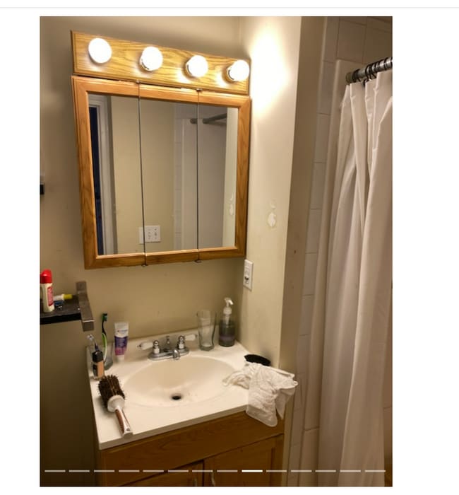 Photo - 250 Newbury St