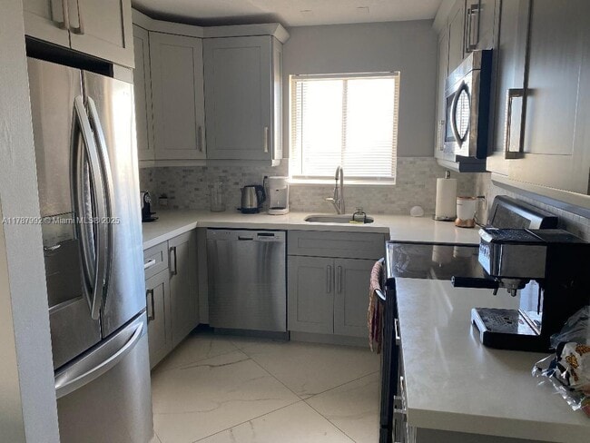 Photo - 100 Waterway Dr S Condo Unit 401