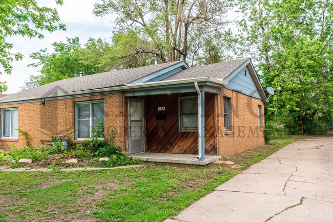 Photo - 1932 N Garland St Casa