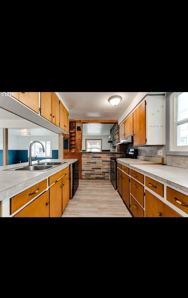 Photo - 155 N McKinley St