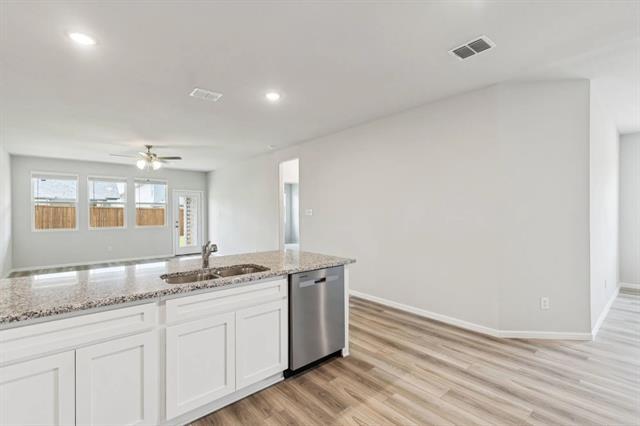 Photo - 717 Portina Dr