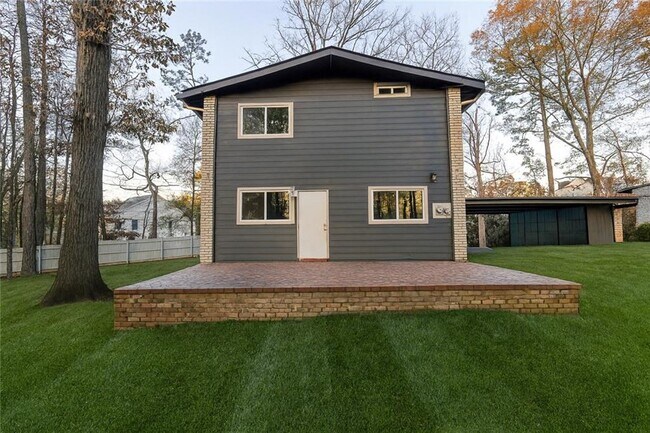 Building Photo - 1277 Goodwin Rd NE Unit 1275