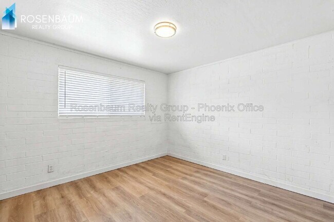 704 W 11th St Unidad A