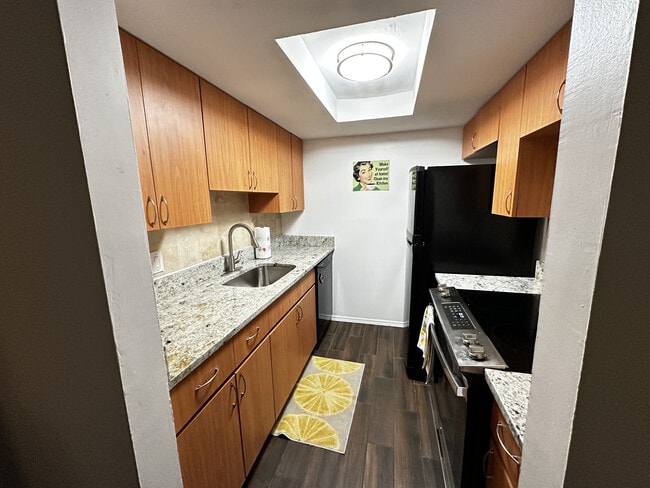 Photo - 4611 W North B St Unit 117