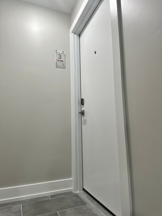 Photo - 2240 N 2nd St Unidad 3