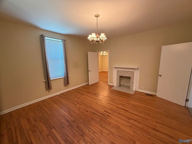 Photo - 1318 9th Ave SE