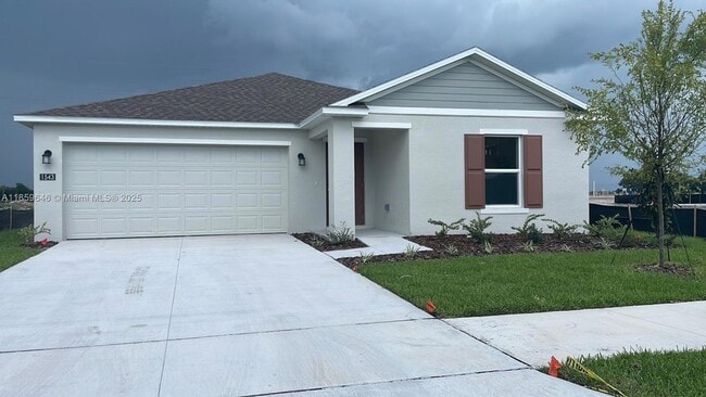 Photo - 1543 Jessica Blvd