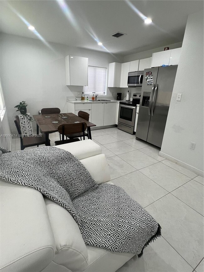 Photo - 2954 NW 57th St Unidad 2954