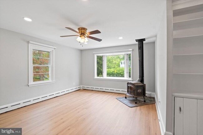 Photo - 170 Iron Hill Rd
