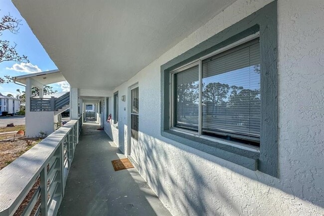 Building Photo - 6800 Placida Rd Unit 168