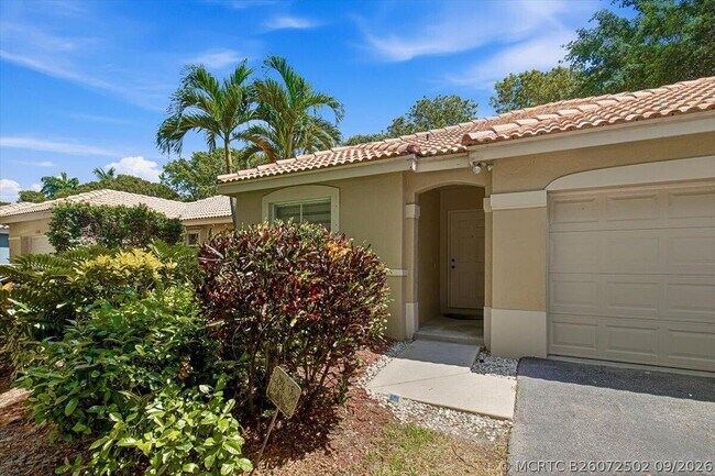 4112 Pine Ridge Ln