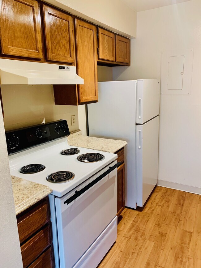 Photo - Cherry Creek Abbey Apartments