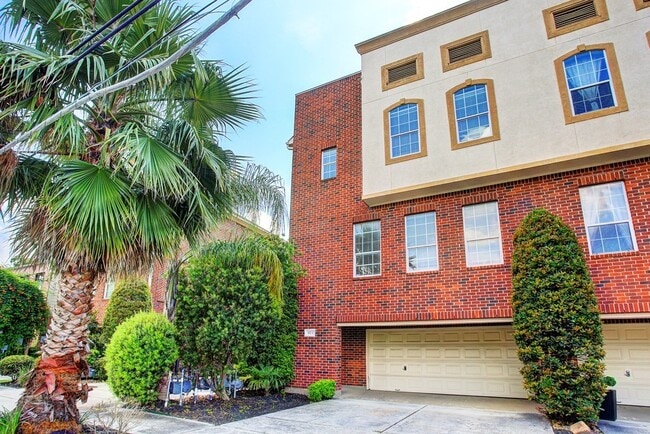 Building Photo - 923 Birdsall St Rental