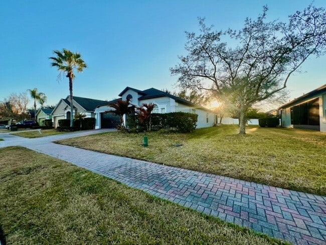 Photo - Amazing 4x2 in Lake Nona!! Gated Nona Crest! All tile flooring!! 2 car garage!