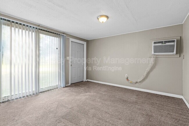 Photo - 116 Argyle Ave Unit B