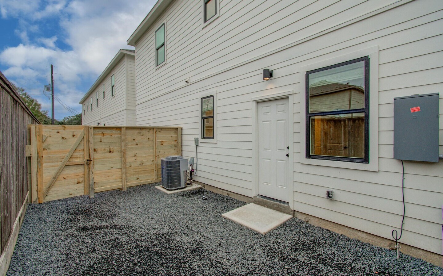 Photo - 22202 Dutch Oven Dr