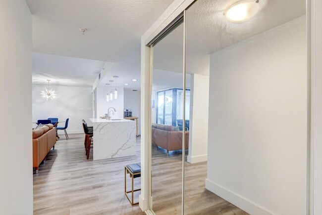 Photo - 1915 Lavers Cir Unit E504