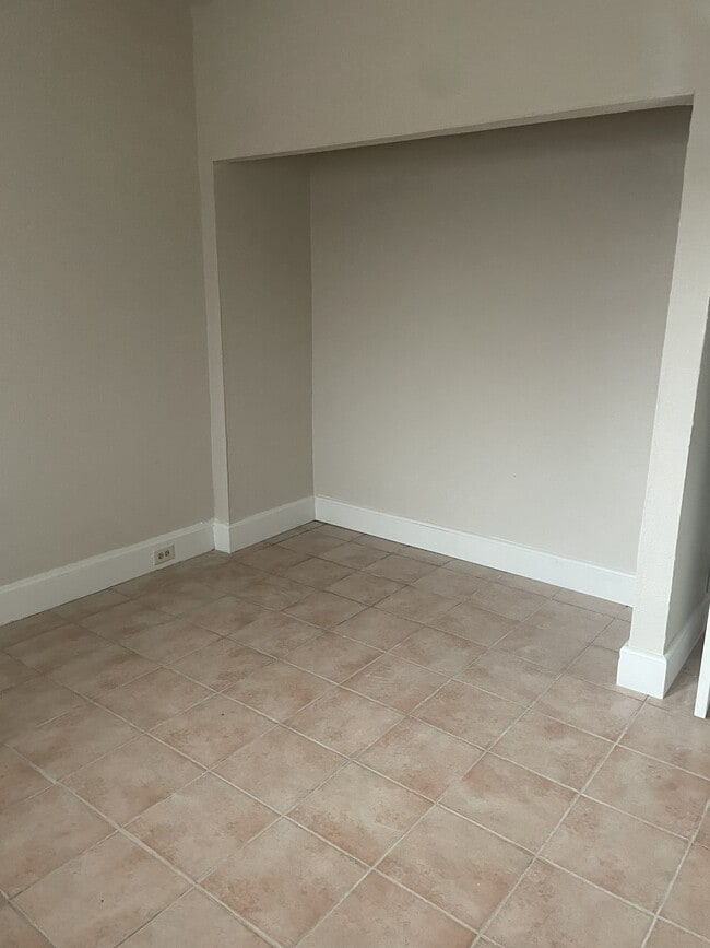 Photo - 1839 Ervay Ave