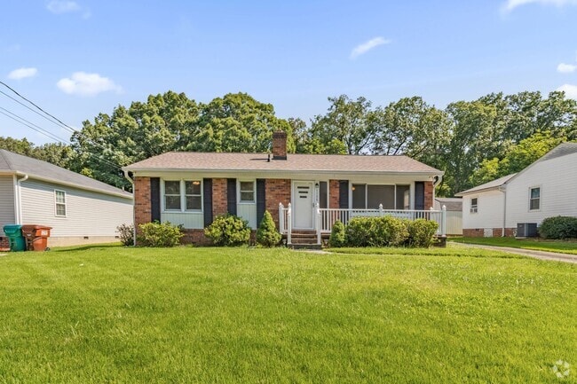 Building Photo - Cute 3 bedroom, 1 bathroom in High Point Rental