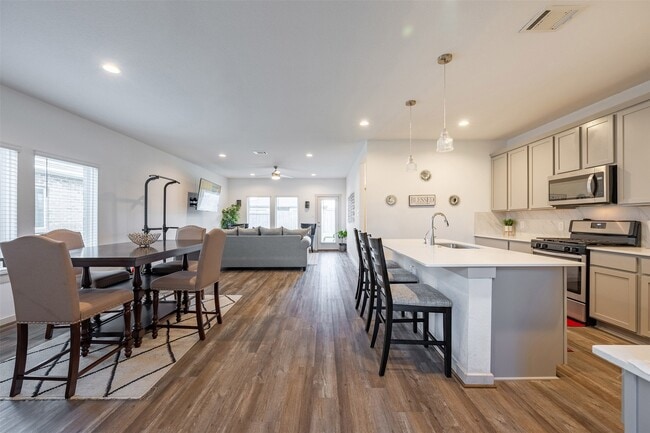 Photo - 19014 Norbury Pk Ln