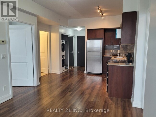 Photo - 3520 Danforth Ave Unité PH 02