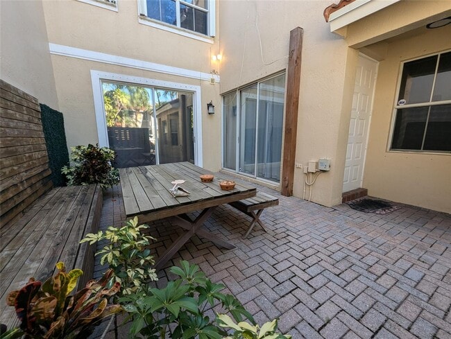 Photo - 1770 Yellowheart Way