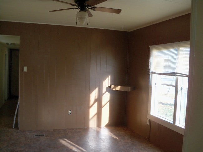 Photo - 2226 Bench Blvd1