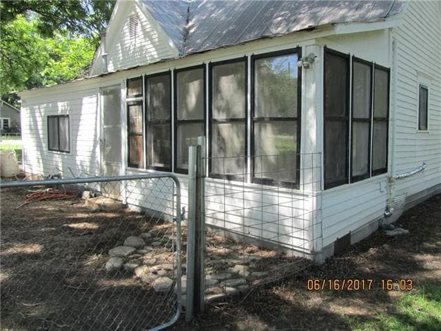 Photo - 131 N 2nd St