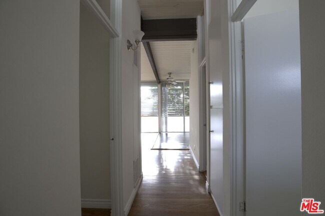 Photo - 11133 Rose Ave Unit 12