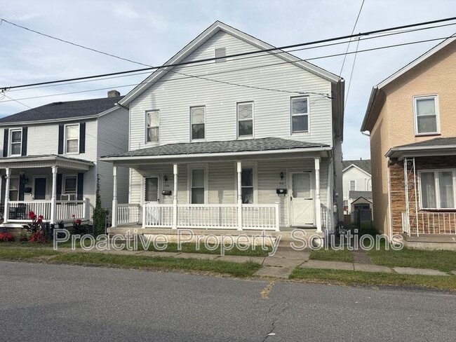 Building Photo - 718-720 Archbald St Unit 720