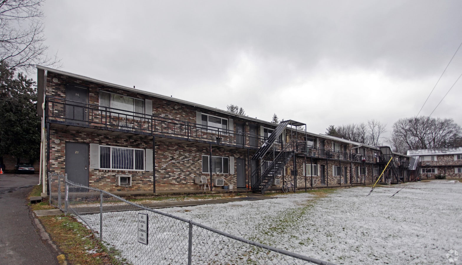Photo - Southmont Apartments