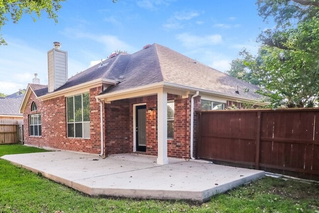 Photo - 3103 Bronco Bluff Ct