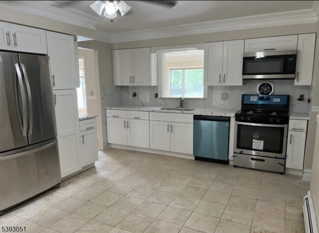 Photo - 11 Crefeld Ct