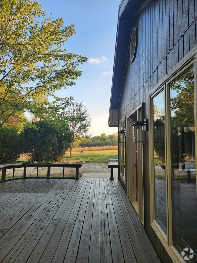 Building Photo - 15105 Jowler Creek Rd Rental