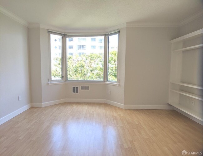 Photo - 201 Harrison St