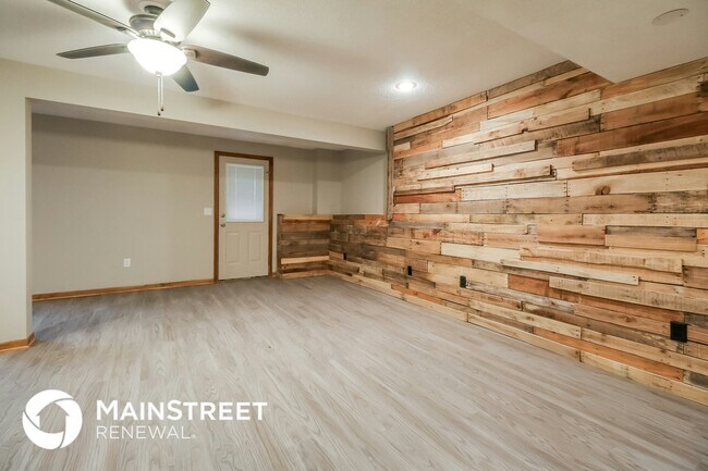 Photo - 801 Pine Crest Ave